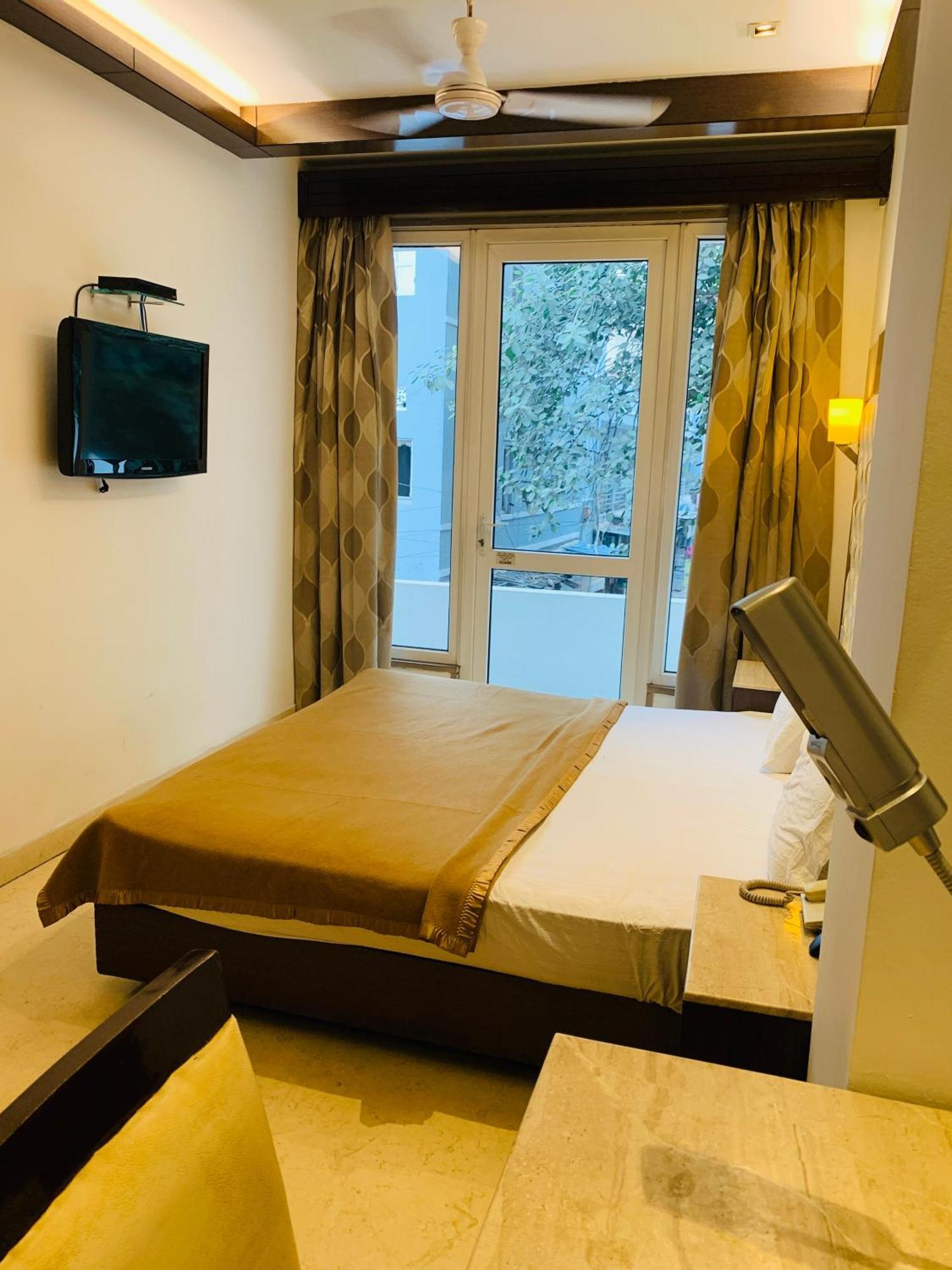 Metropolis Tourist Home Paharganj New Delhi Exterior photo